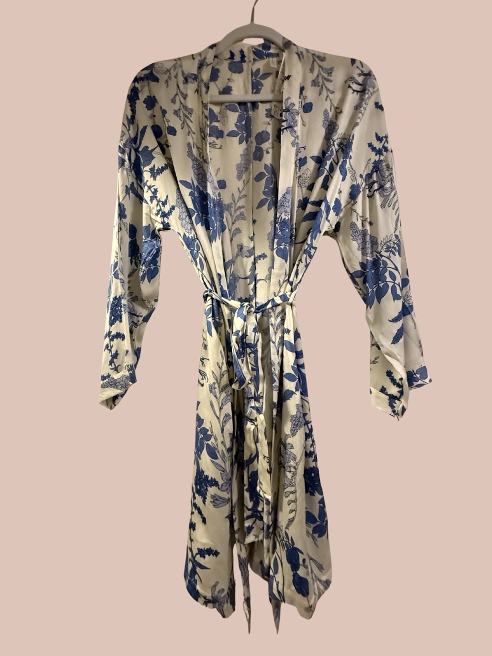 intimissimi Cream Robe with Blue Floral Patterned Wrap
